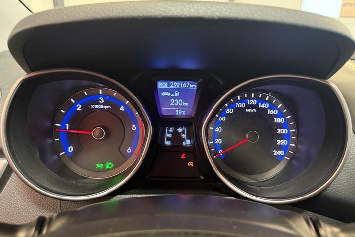 Sort Hyundai i30 fra 2012