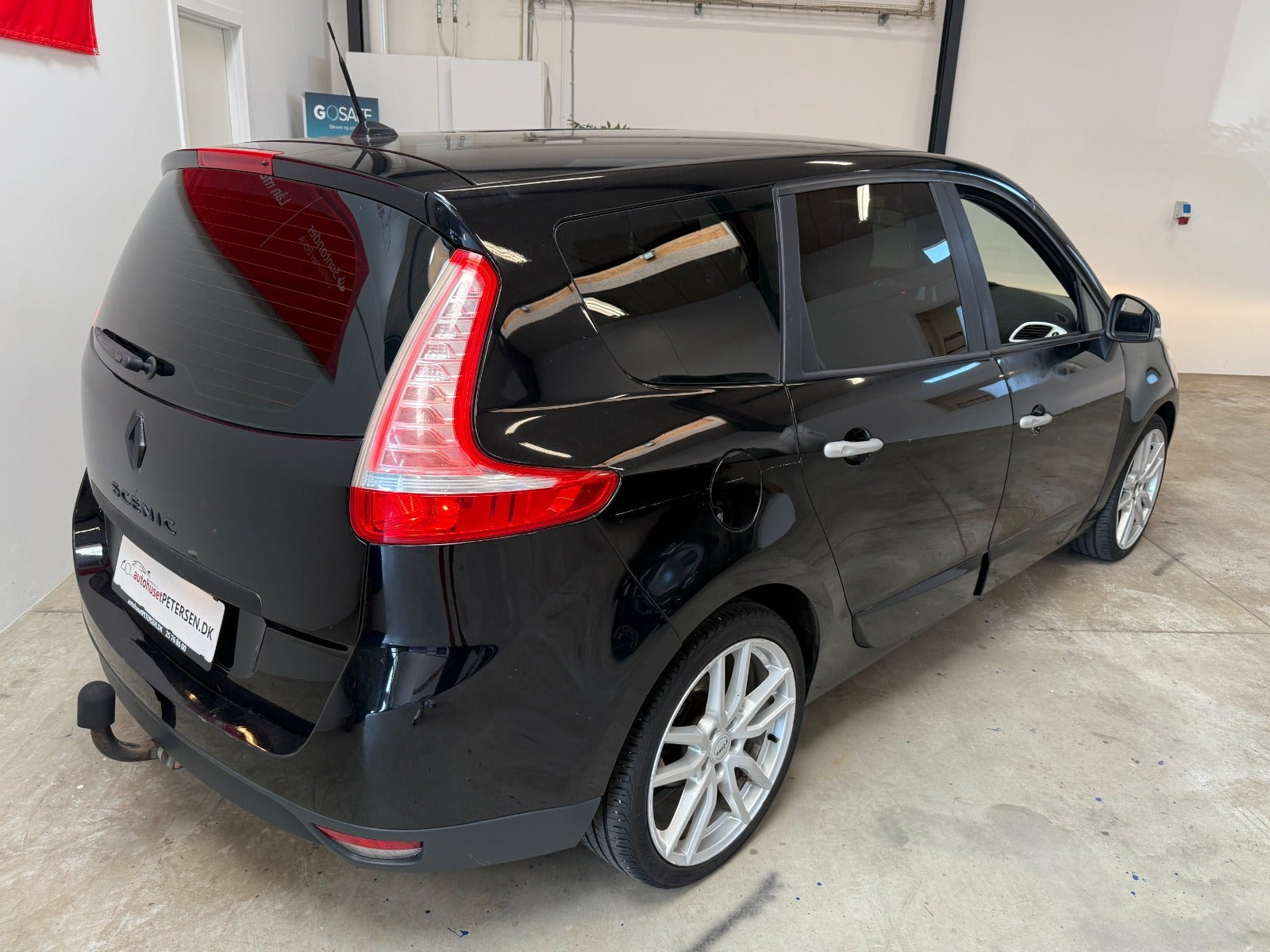 Sort Renault Grand Scenic III fra 2011