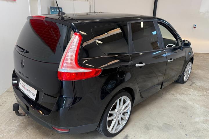 Sort Renault Grand Scenic III fra 2011