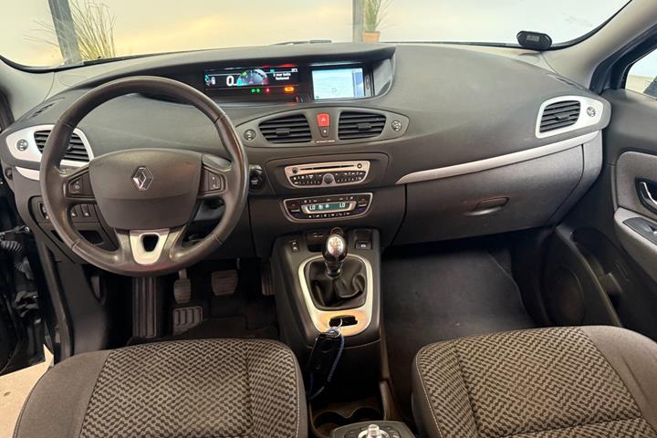 Sort Renault Grand Scenic III fra 2011