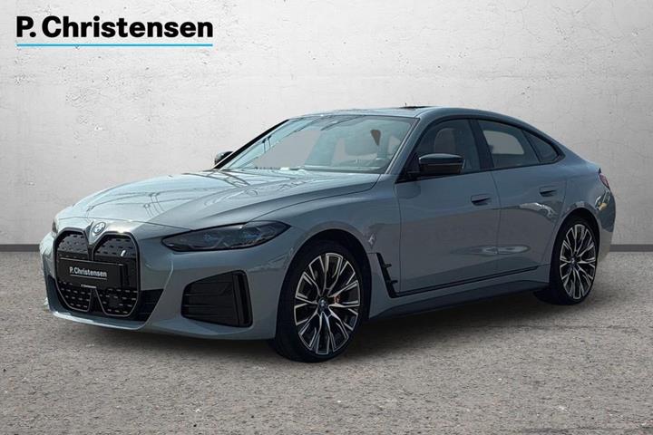 Grå BMW i4 fra 2023
