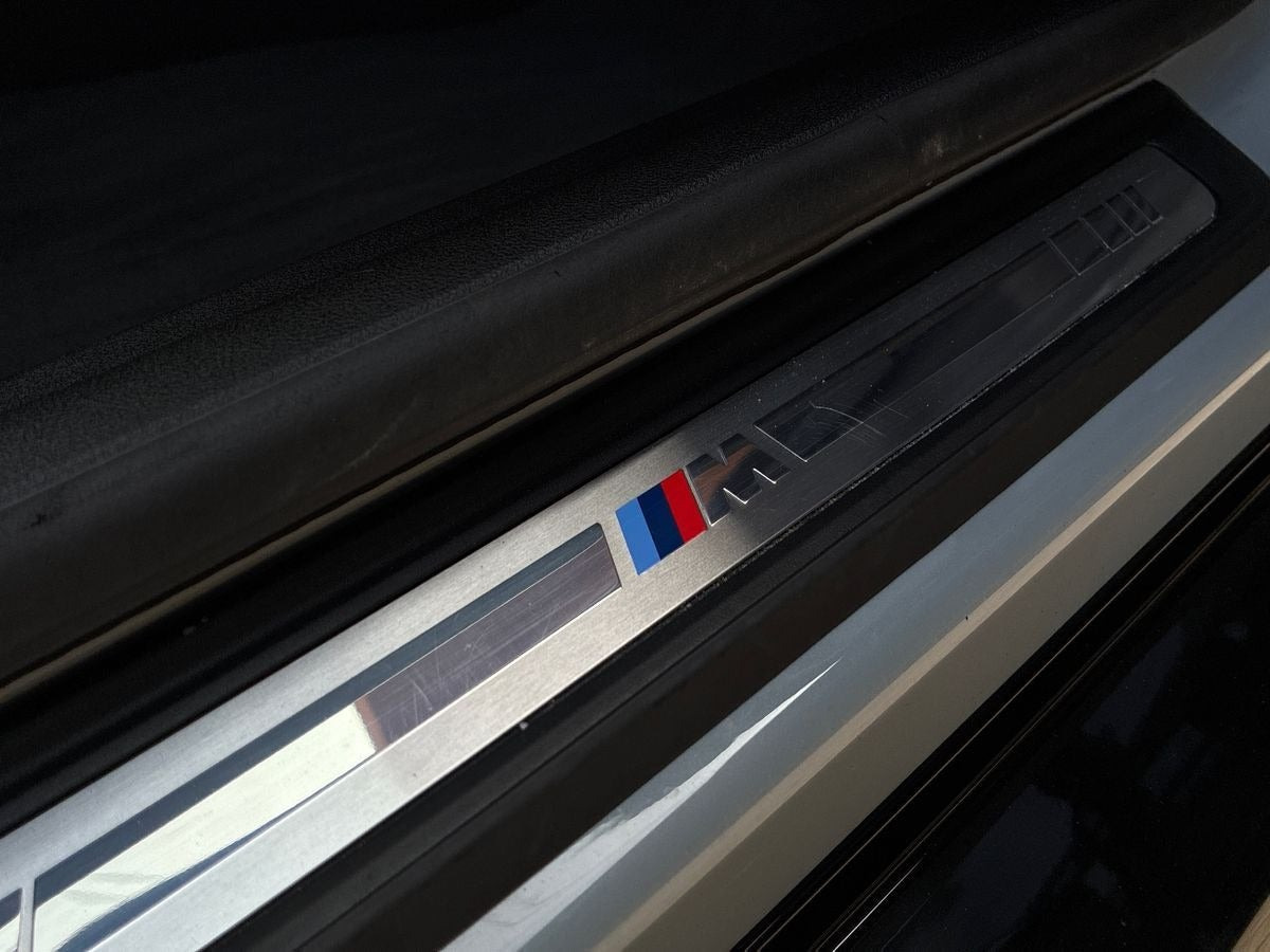 Grå BMW i4 fra 2023