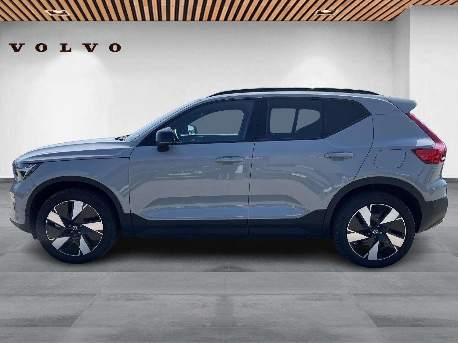 Grå Volvo EX40 fra 2026