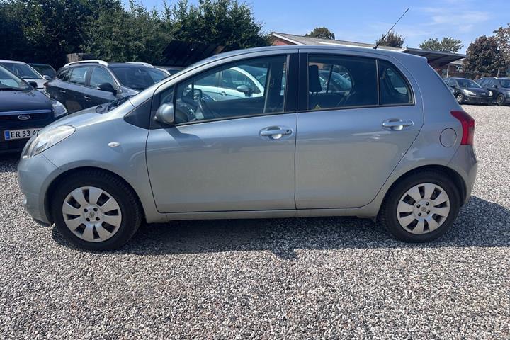 undefined Toyota Yaris fra 2006