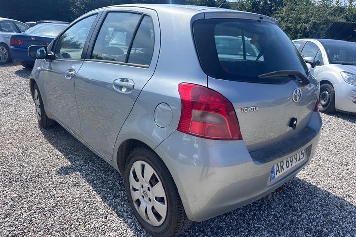 undefined Toyota Yaris fra 2006