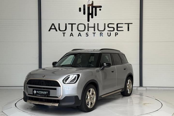 Sølv Mini Countryman E fra 2024
