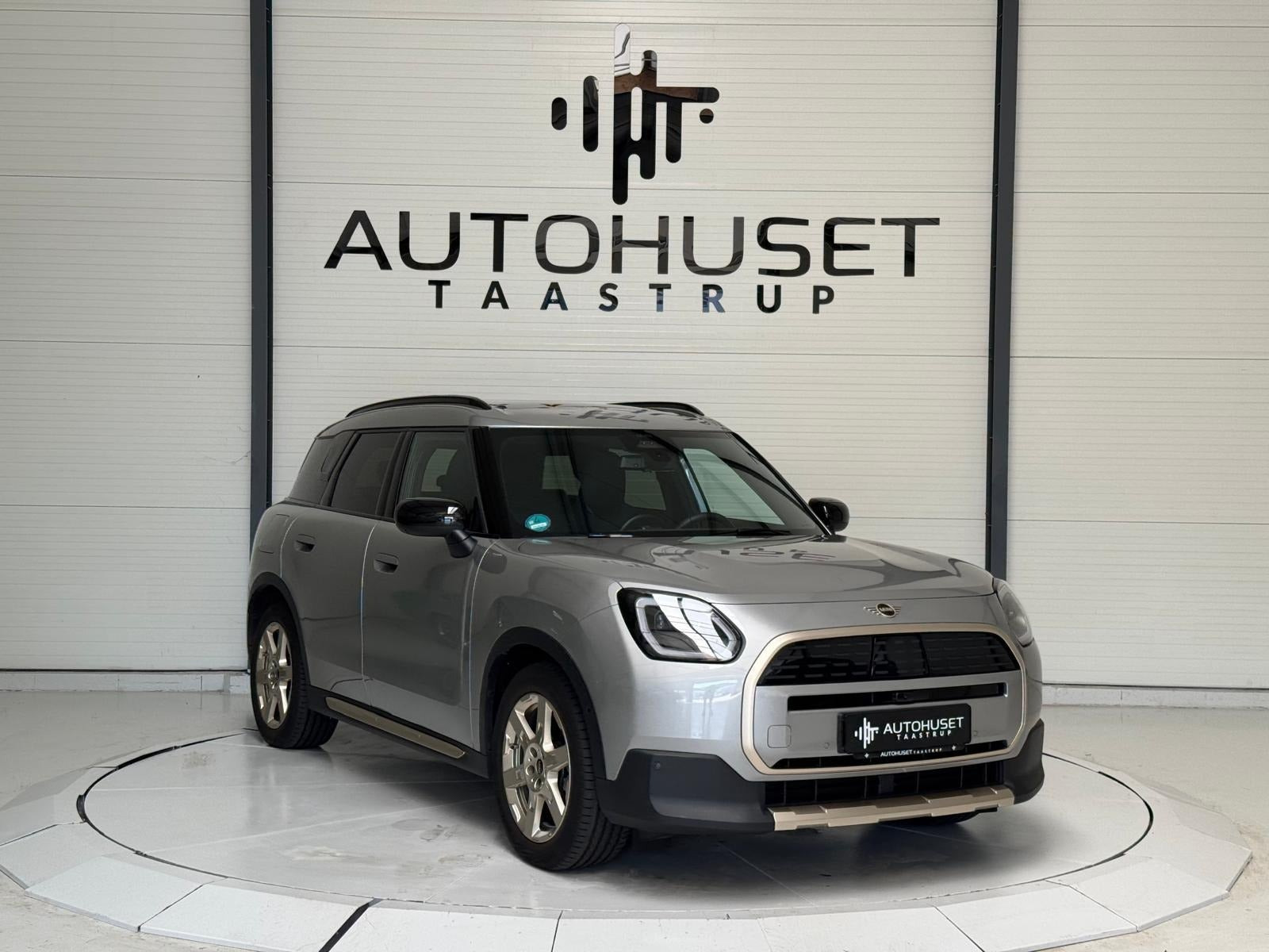 Sølv Mini Countryman E fra 2024
