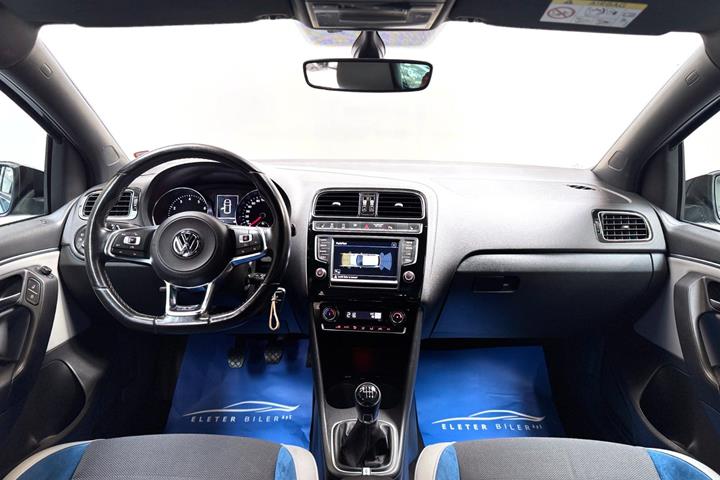 Sort VW Polo fra 2017