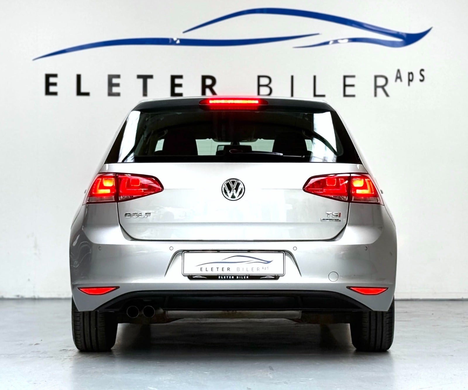Sølv VW Golf VII fra 2014