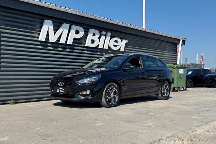 Sort Hyundai i30 fra 2023
