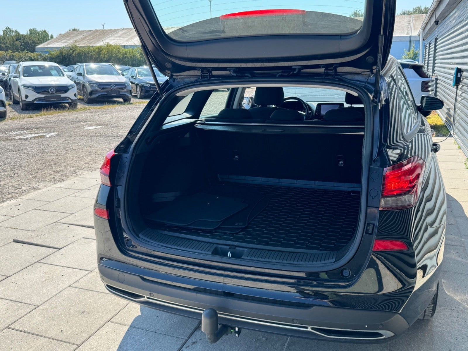 Sort Hyundai i30 fra 2023