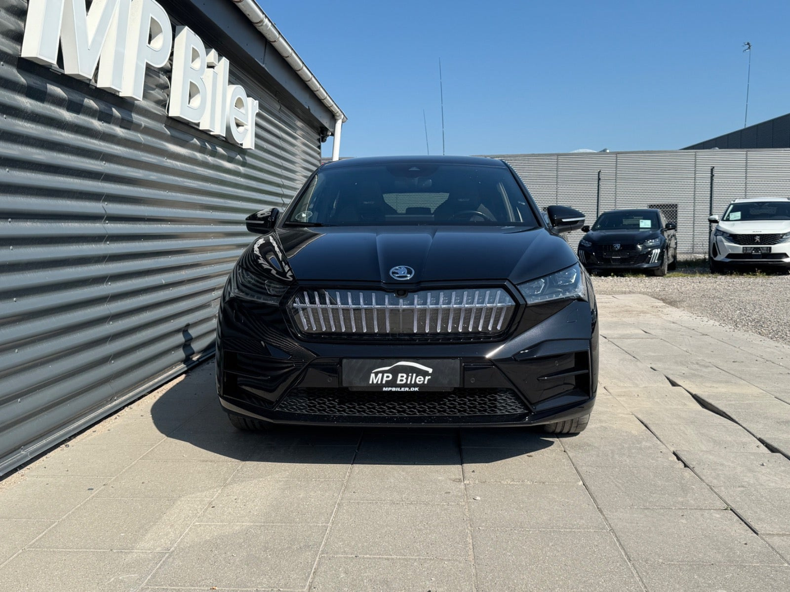 Grøn Skoda Enyaq fra 2023