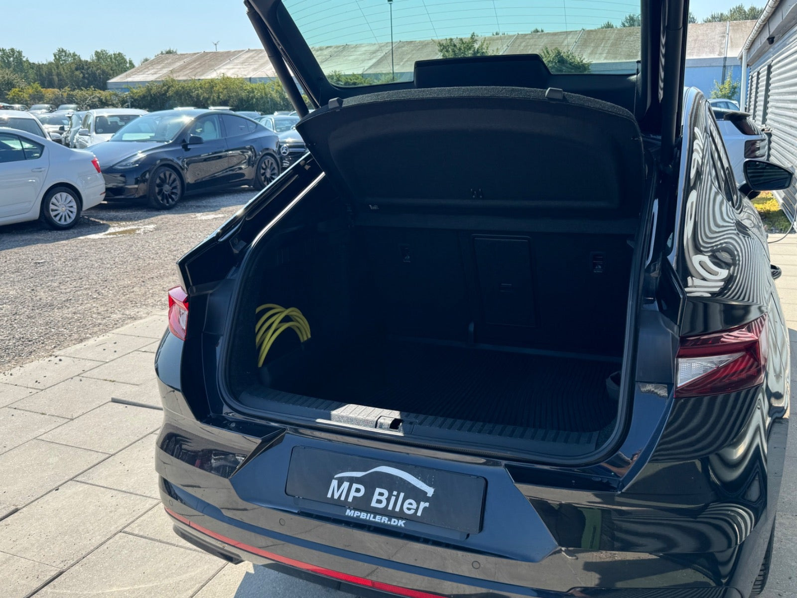 Grøn Skoda Enyaq fra 2023