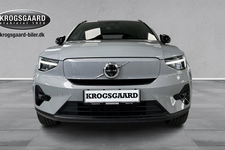 Grå Volvo EX40 fra 2026