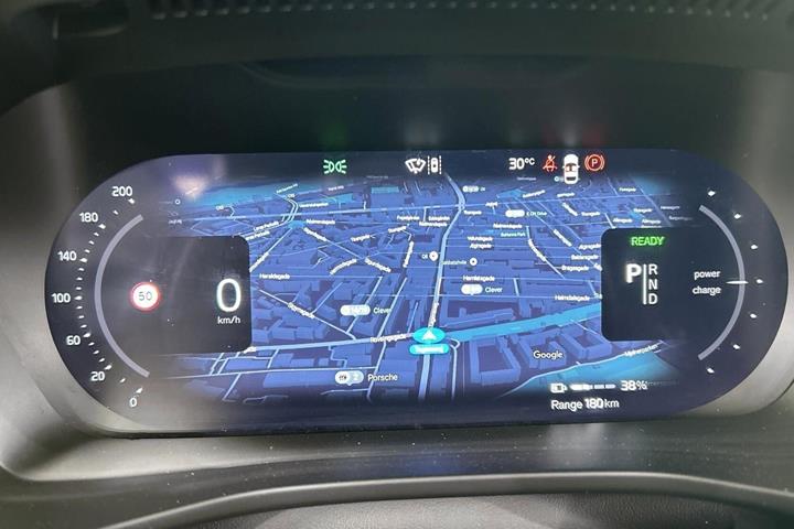 Grå Volvo EX40 fra 2026