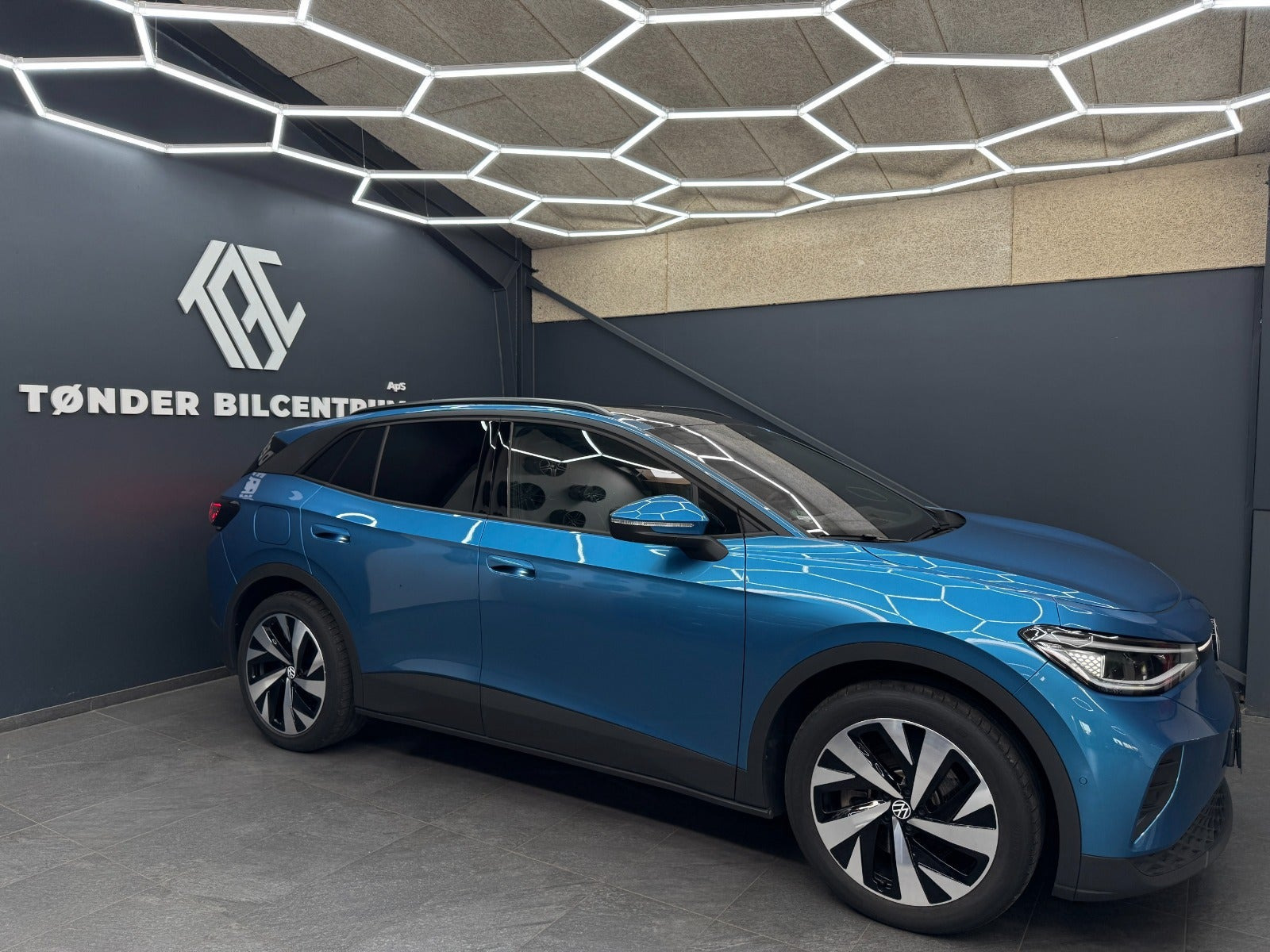 Blå VW ID.4 fra 2025