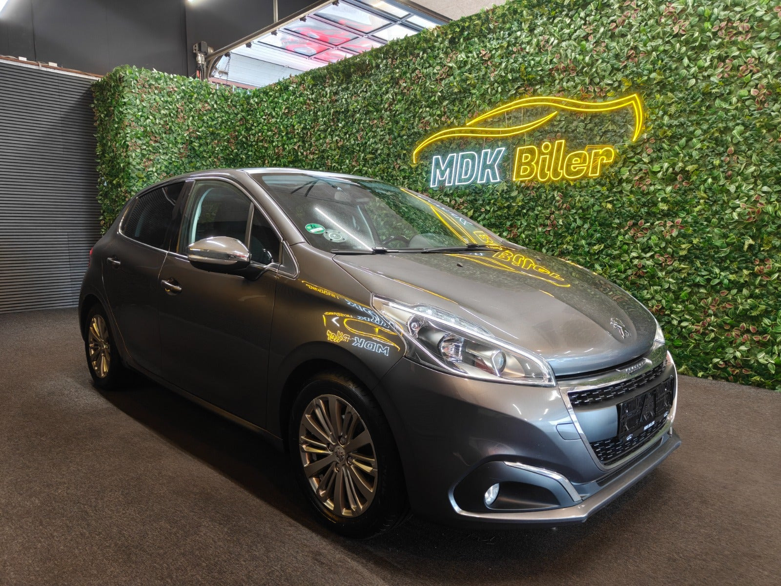 Peugeot 208 1,5 BlueHDi 100 Prestige Sky
