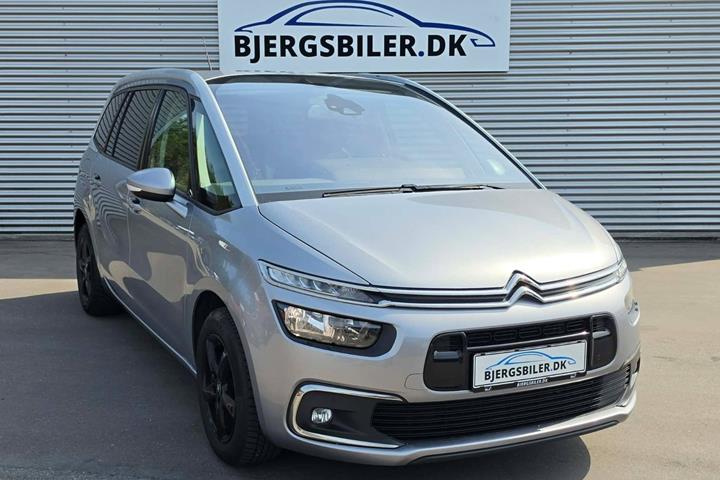 Grå Citroën Grand C4 SpaceTourer fra 2020 set udefra