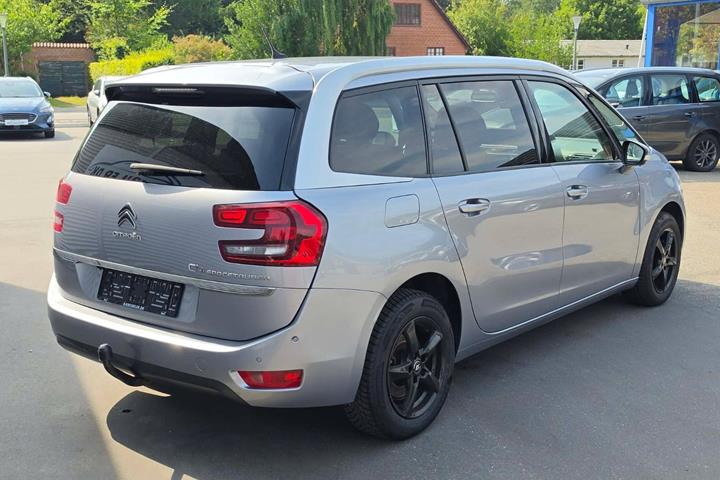 Grå Citroën Grand C4 SpaceTourer fra 2020
