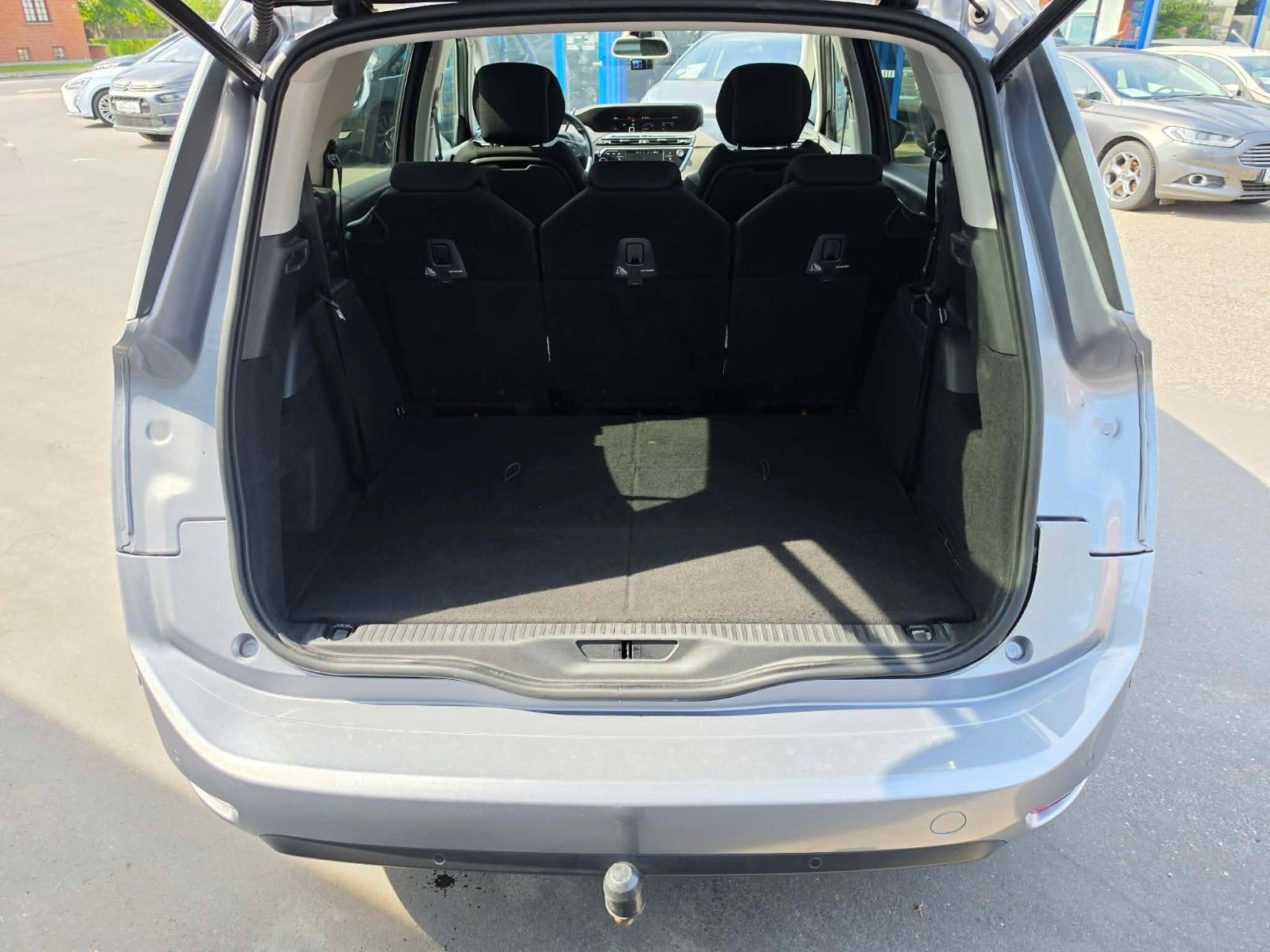 Grå Citroën Grand C4 SpaceTourer fra 2020