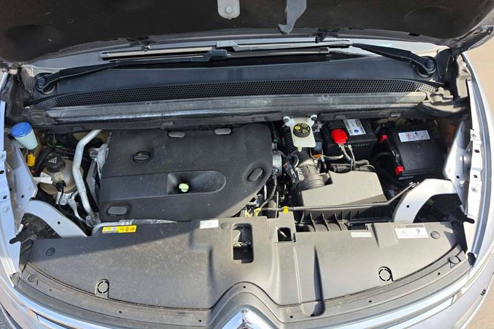 Grå Citroën Grand C4 SpaceTourer fra 2020
