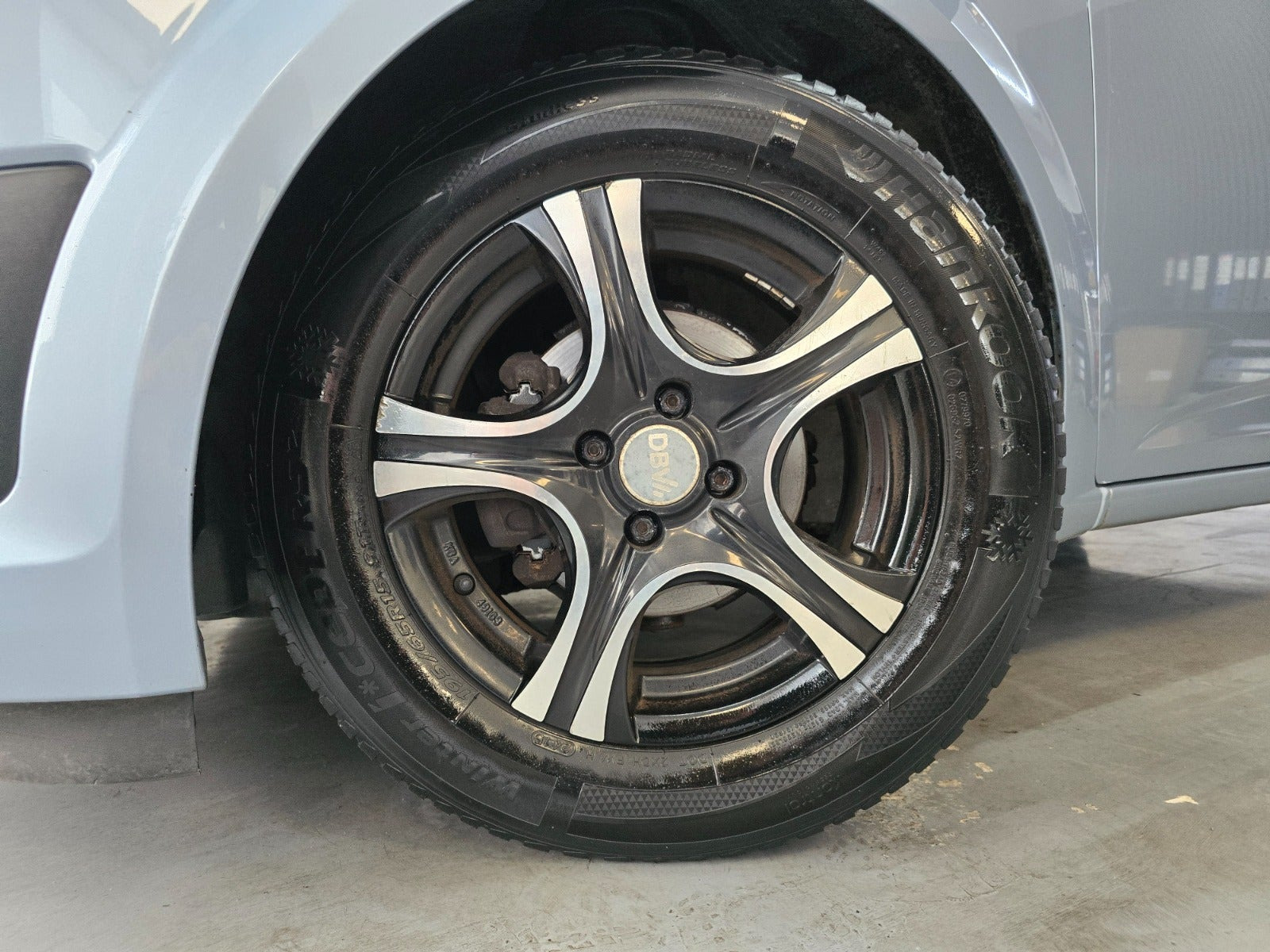 Blå Chevrolet Aveo fra 2011