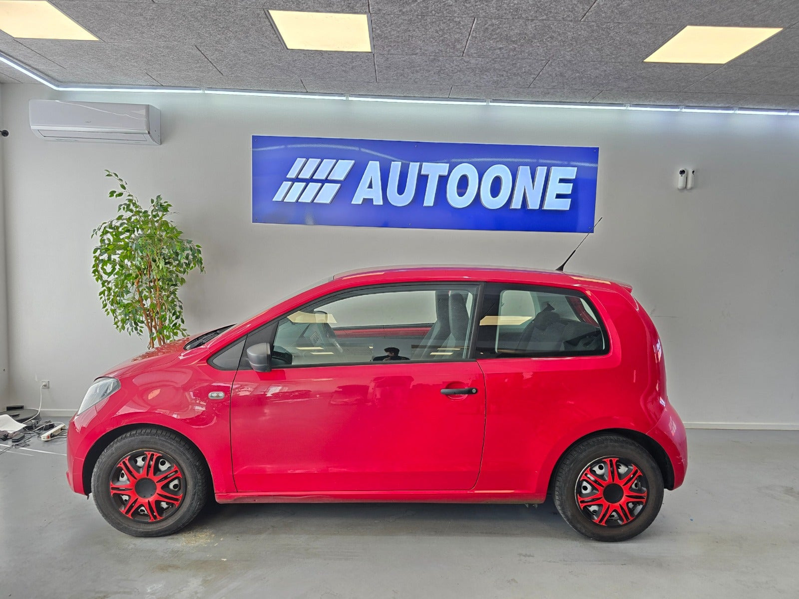 Rød Seat Mii fra 2013