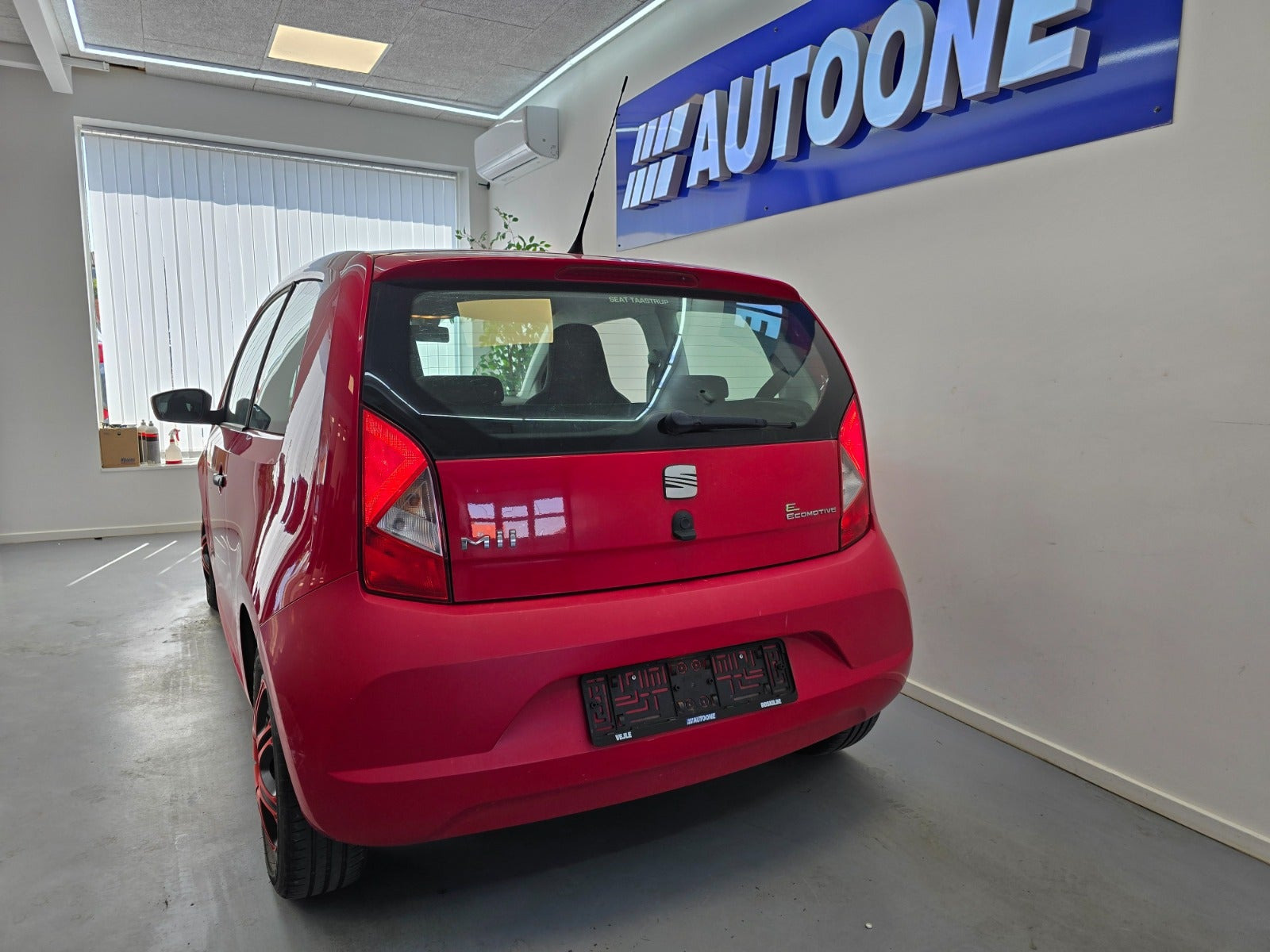 Rød Seat Mii fra 2013