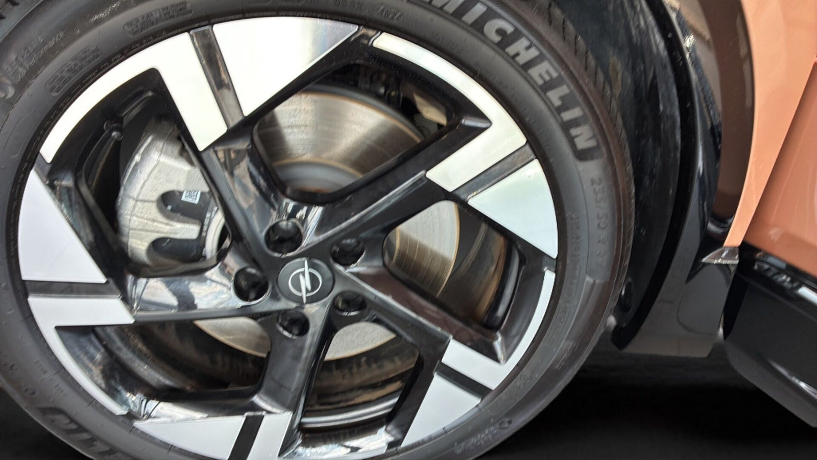 Kobber Opel Grandland-e fra 2025