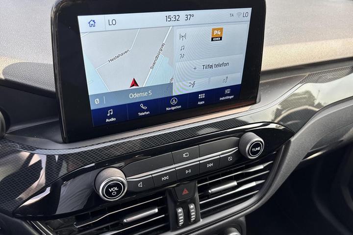 Sort Ford Kuga fra 2023