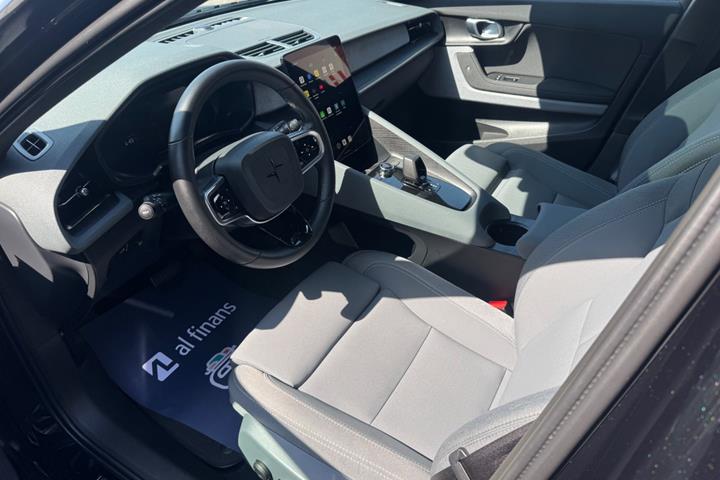 Sort Polestar 2 fra 2023