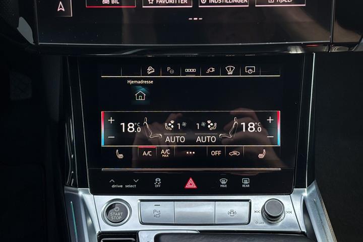 Sort Audi e-tron fra 2023