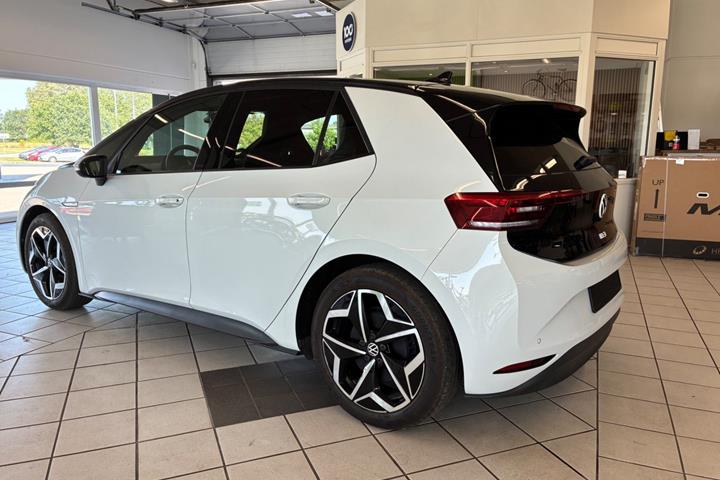 Hvid VW ID.3 fra 2022