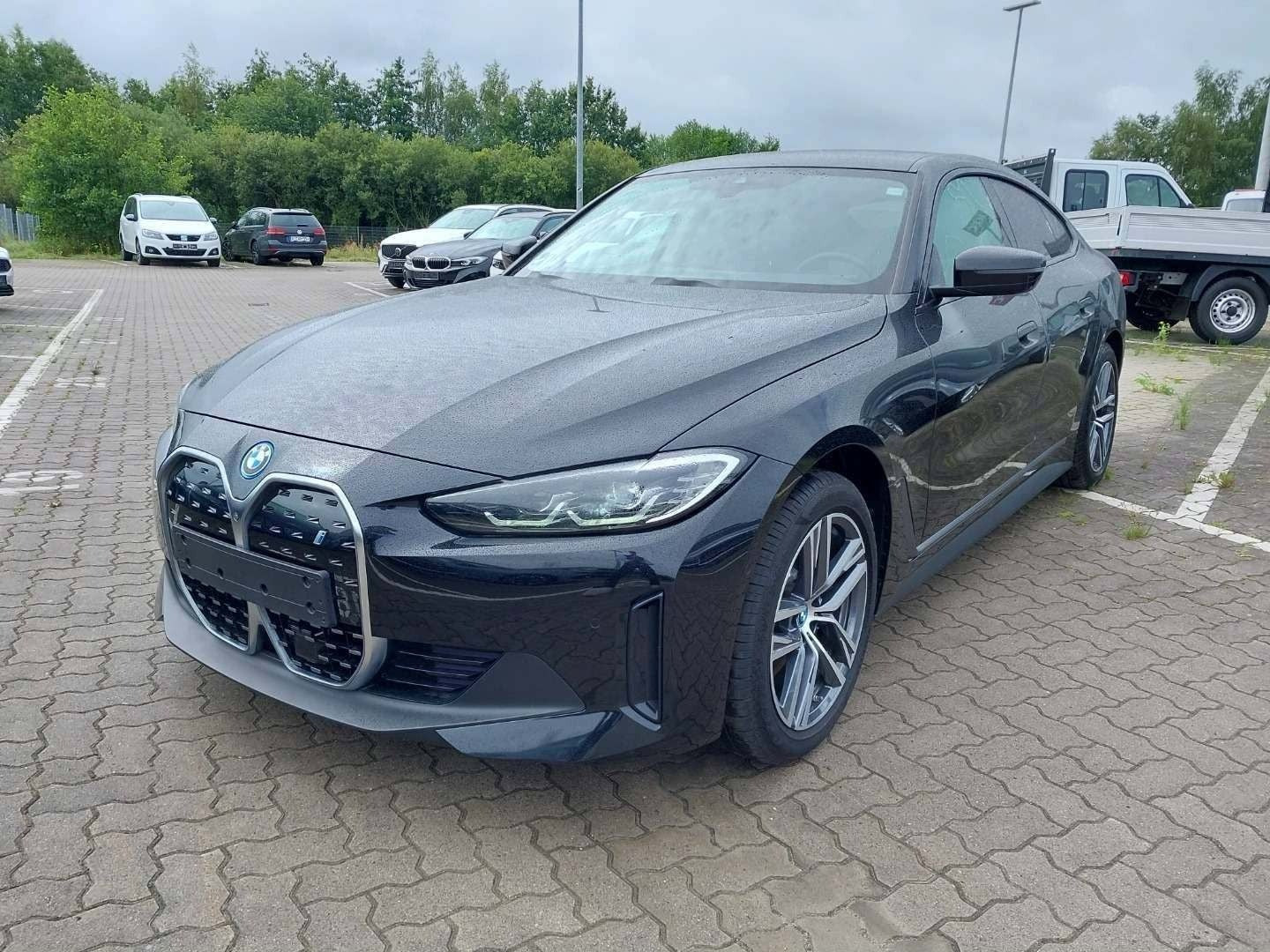 Sort BMW i4 fra 2024