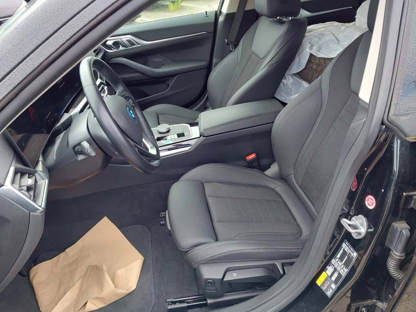 Sort BMW i4 fra 2024