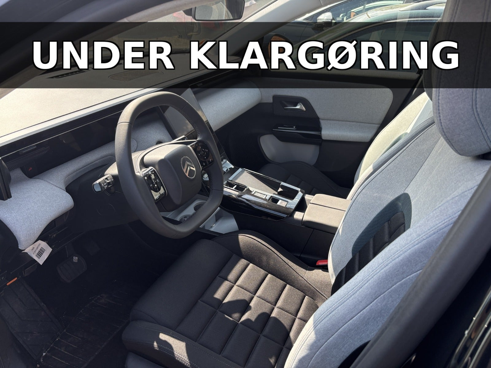 Hvid Citroën ë-C5 Aircross fra 2025