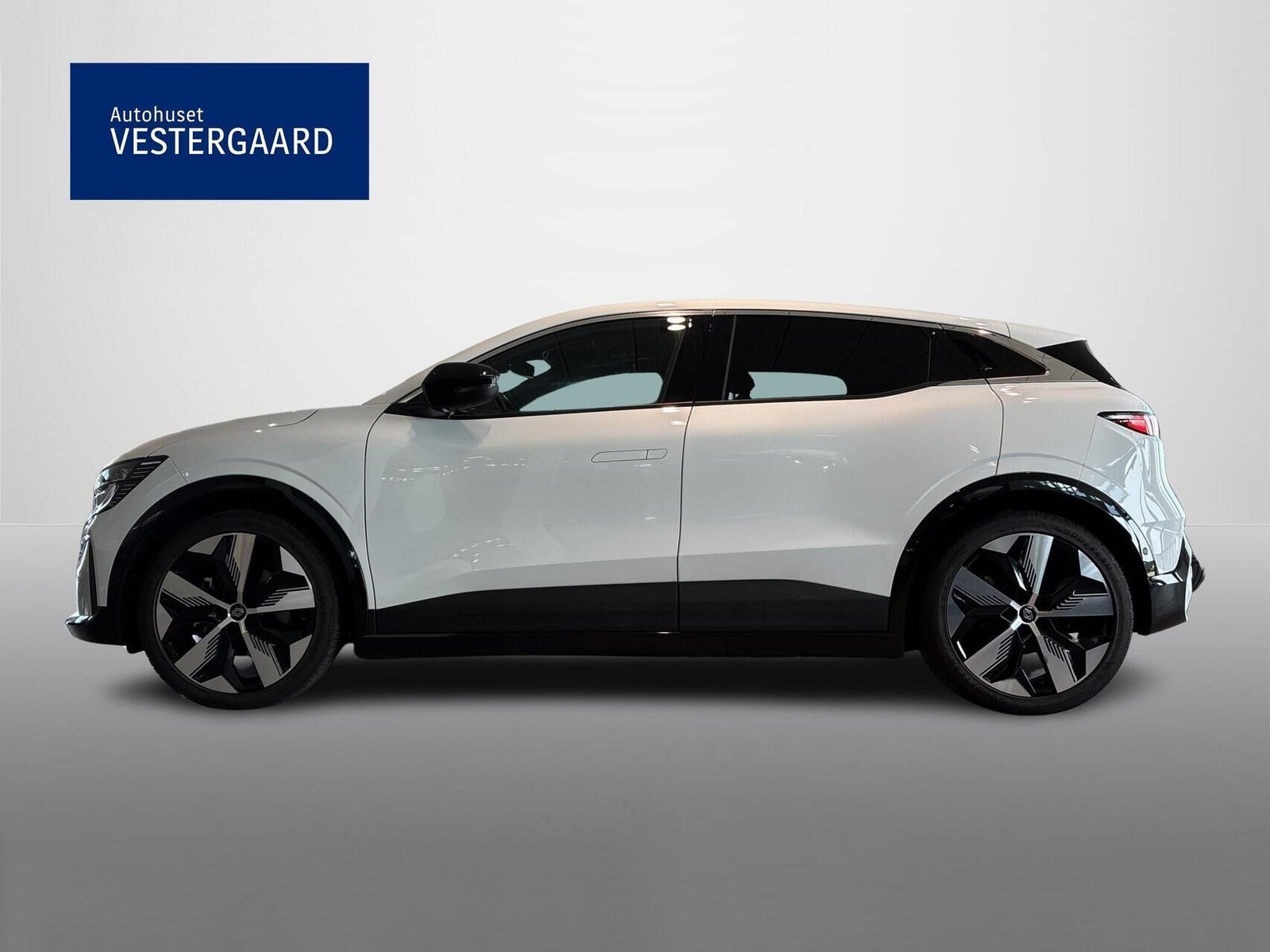 Hvid Renault Megane E-Tech fra 2025