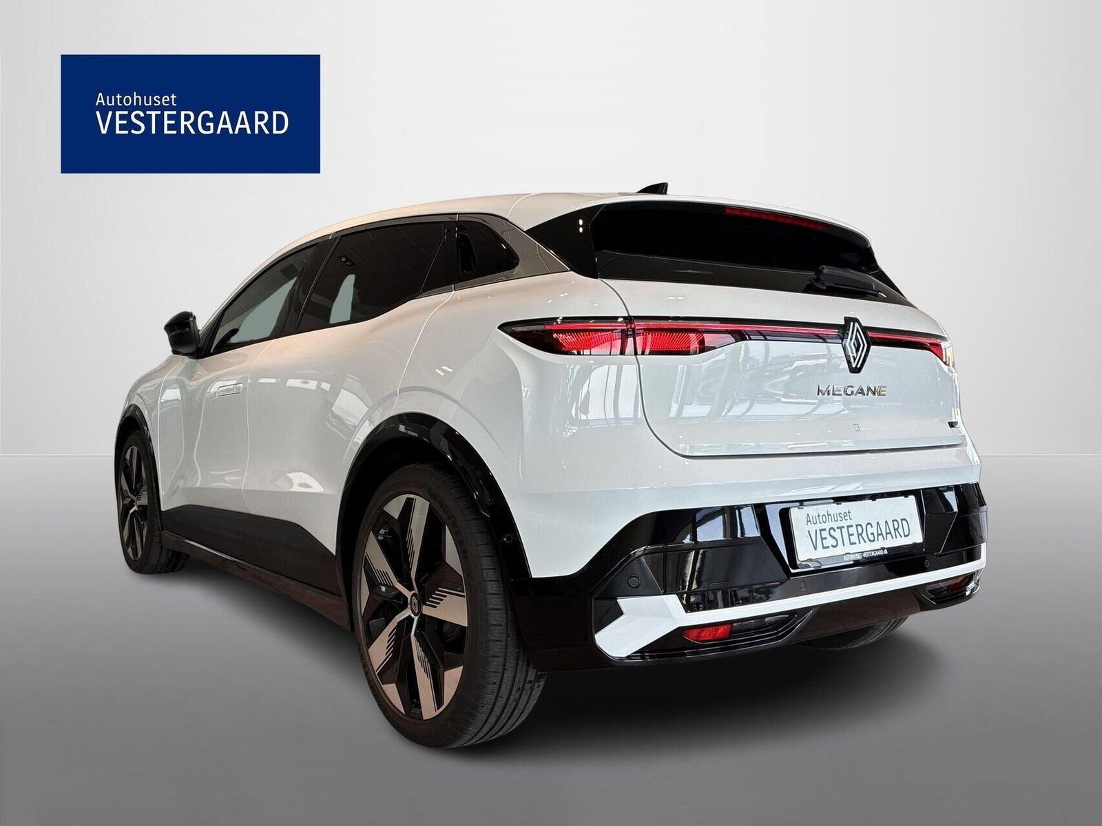 Hvid Renault Megane E-Tech fra 2025