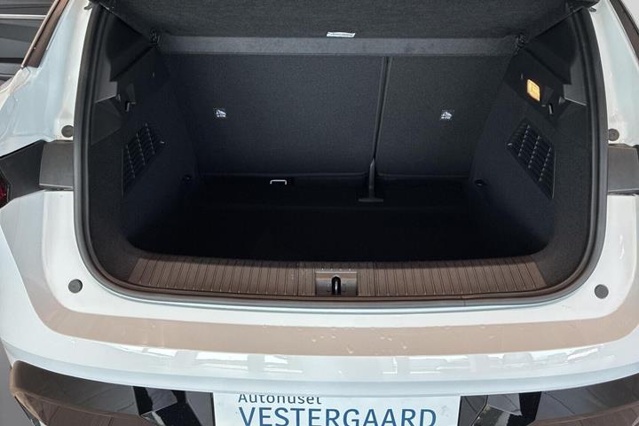 Hvid Renault Megane E-Tech fra 2025