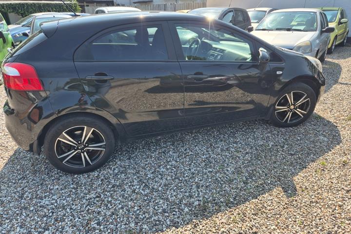 undefined Kia Rio fra 2014