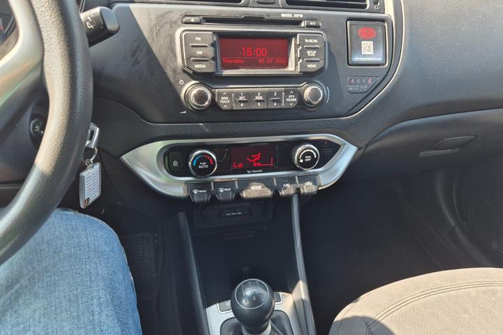 undefined Kia Rio fra 2014