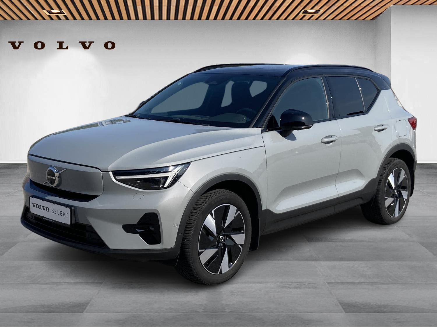 Volvo XC40 Recharge Extended Range Ultimate 252HK 5d Aut.