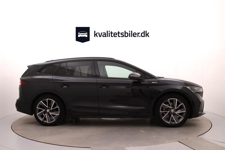 Sort Skoda Enyaq fra 2022