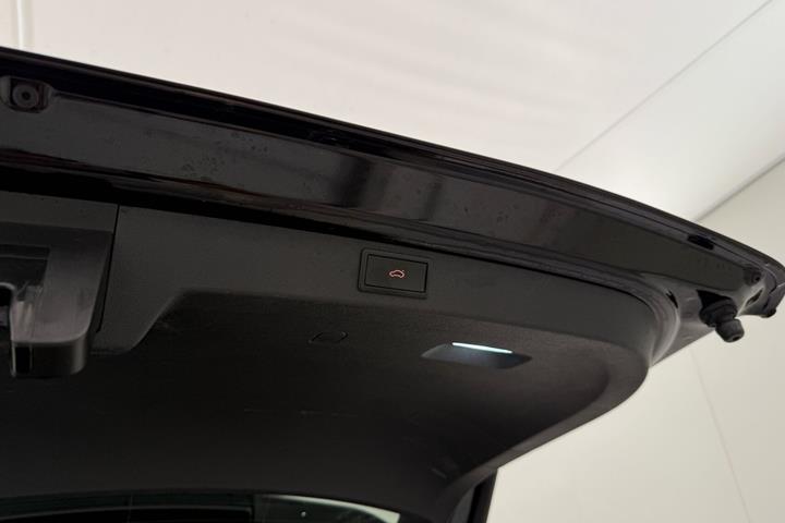 Sort Skoda Enyaq fra 2022