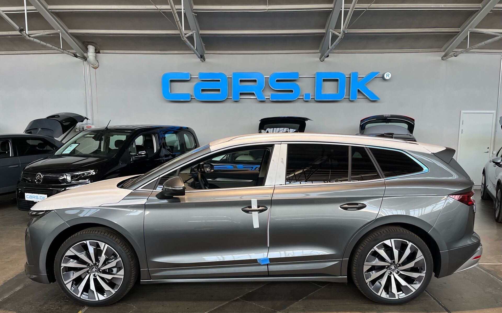Grå Skoda Enyaq fra 2026