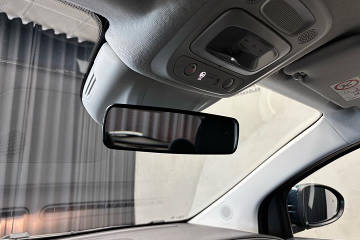 Grøn Fiat 500e fra 2023