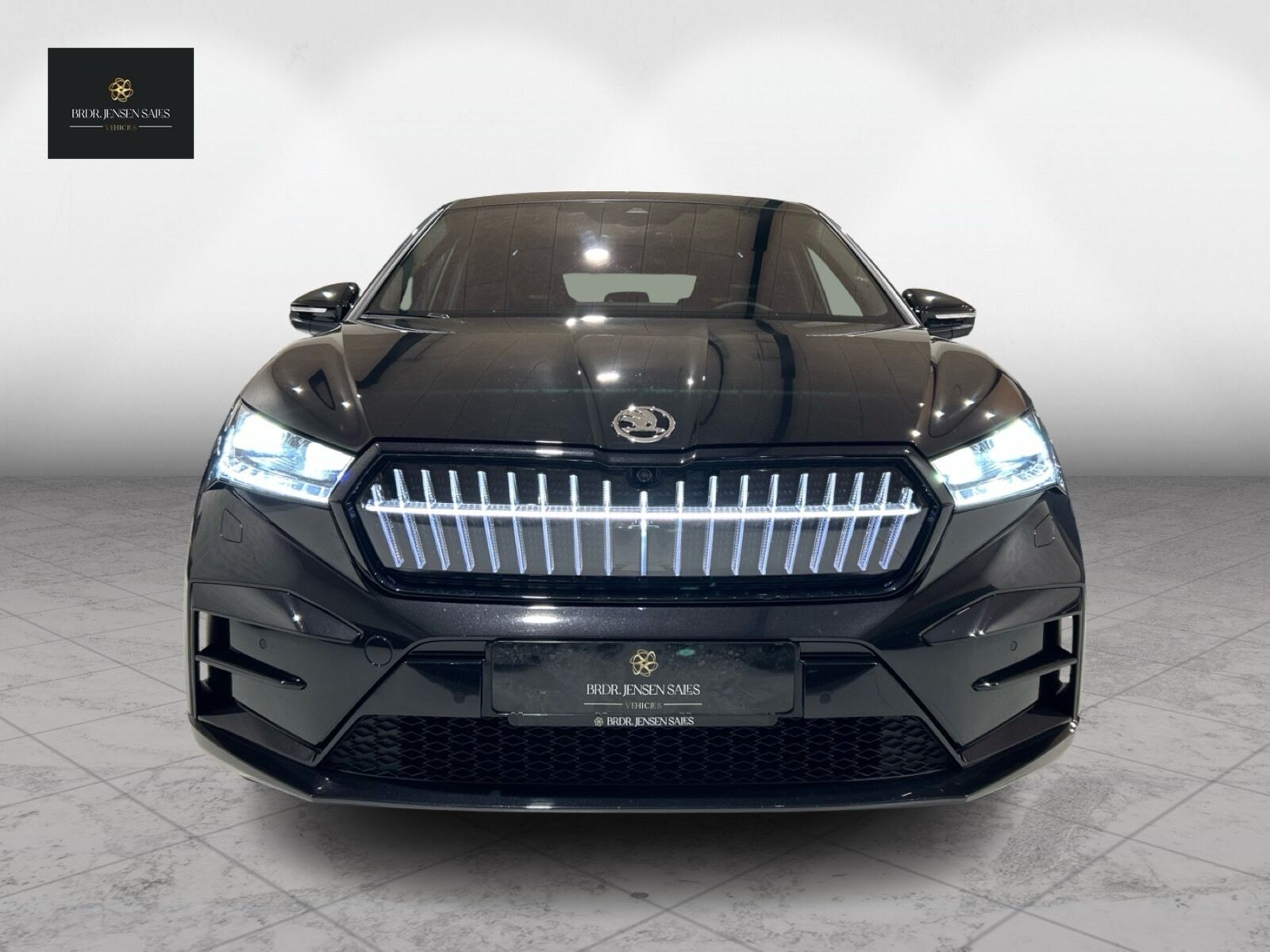 Sort Skoda Enyaq fra 2024