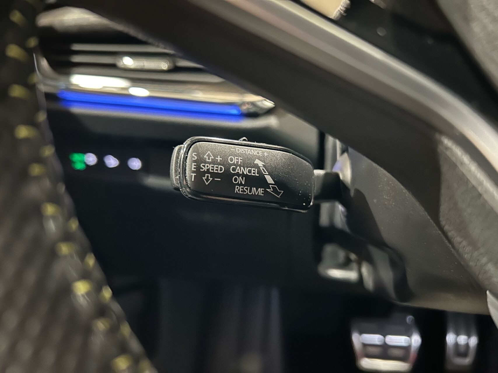 Sort Skoda Enyaq fra 2024