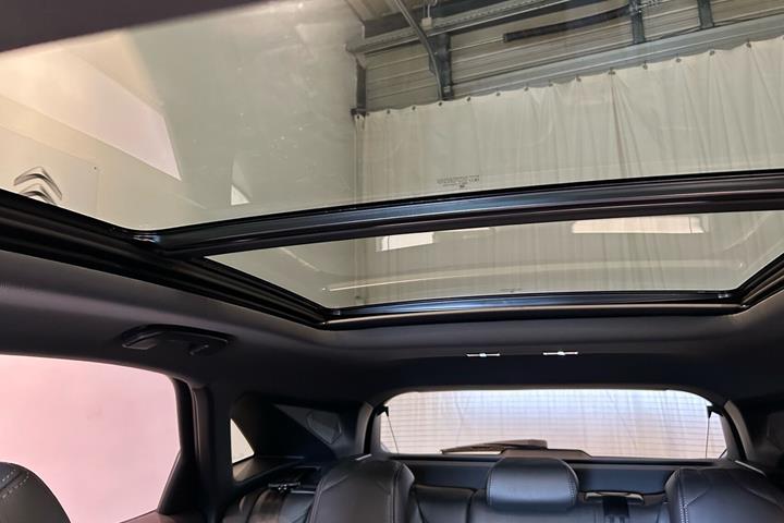 Hvid DS DS7 Crossback fra 2023