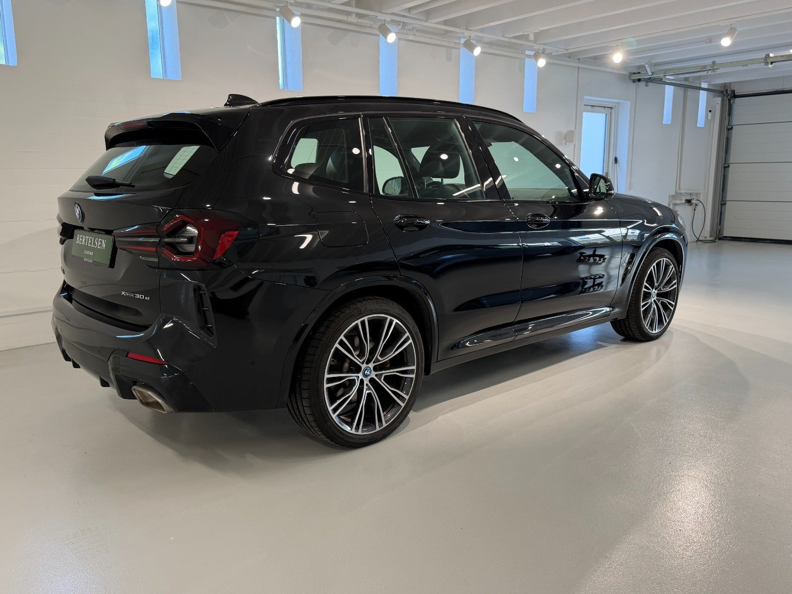 Sort BMW X3 fra 2023